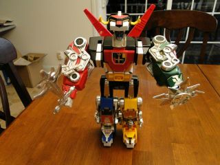 1984 Voltron Defender Of The Universe World Events Production Vintage W/ Weapons