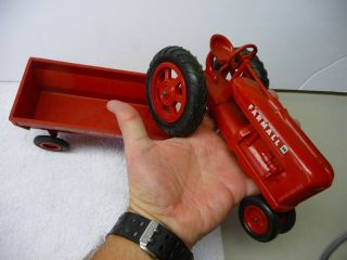 1:16 Mccormick Farmall M Row Crop Tractor Two Piece