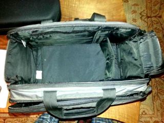 SONY AIBO ERS - 7 W/ OEM SONY CARRY CASE AND LATEST MIND UPDATE 9