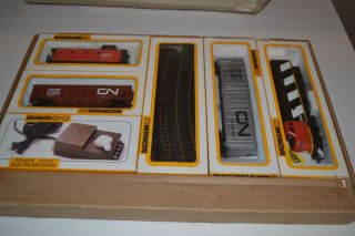 Bachmann CN Hustler 405001 CN Rail Canadian HO Train Set (no powerpack) 2