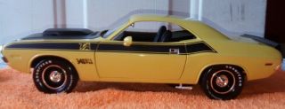 Very Rare Ertl A.  M 1/18 Scale 70 Challenger T/a