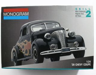 1939 ’39 Chevy Coupe Hot Rod Monogram 1:24 Model Kit 2719 Open Complete