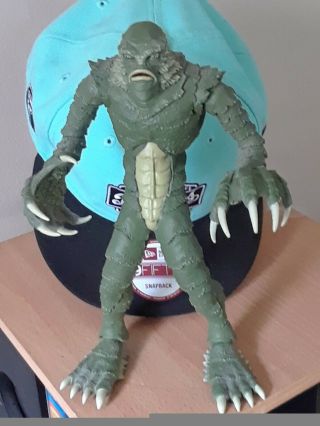 Mezco Creature From The Black Lagoon 10 In Roto Figure Loose Universal Monsters