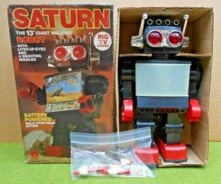 1981 Kamco 13 " Giant Walking Saturn Robot Battery Op Tin Litho - Tested/working