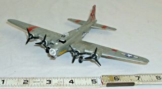 Boeing B - 17 Wwii Bomber Plastic Built Up Model Aircraft
