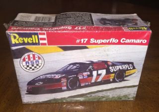 Revell Darrell Waltrips 17 Superflo Exxon Model Kit Missing Body And Decals