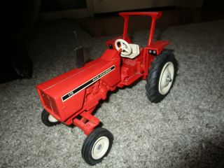 Agco Deutz Allis Chalmers Farm Toy Tractor 175 Collectors Edition Displayed Only