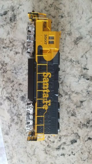 Bachmann Ho Scale Gp40 At&sf Dcc Equipped Santa Fe Diesel Locomotive