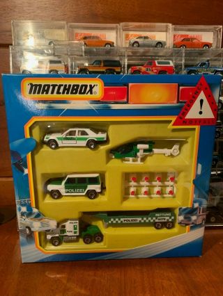 Matchbox Emergency " Notfall " Polizei Police Set - Mercedes - Boxed