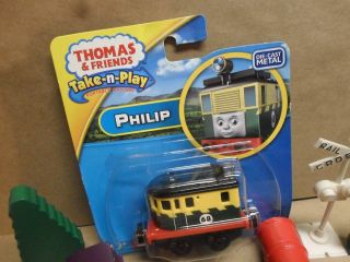 Fisher Price Thomas And Friends Take - n - Play Train Engine Car Of Philip, 3