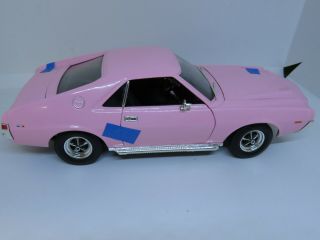 36671 Ertl American Muscle 1969 Amc Amx Car Pink 1:18 Scale
