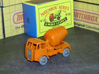 Matchbox Moko Lesney Erf Cement Lorry 26 A3 Gpw Silver Trim Sc5 Nm & Crafted Box