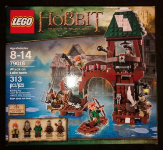 Lego The Hobbit Attack On Lake - Town 79016 The Battle Of Five Armies Retired