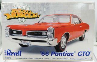 1:25th Scale Revell 1966 Pontiac Gto Kit 85 - 2873,  Fw - Gb