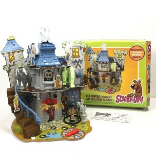 Scooby - Doo Haunted House 3d Board Game - 2011