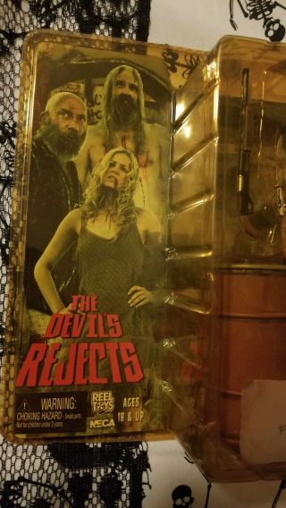 Neca Devil ' s Rejects Baby & House of 1000 Corpses Dr.  Satan 4