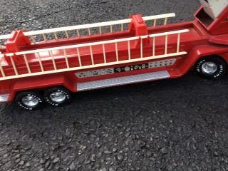 Vintage Tonka Fire truck 1 Hook And Ladder Fire Engine 6