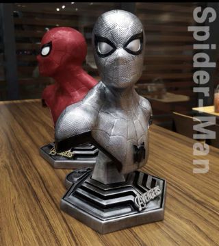 Marvel Avengers Spider - Man: Far From Home Spiderman 1/2 Bust Statue Resin Figure