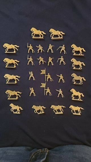 Waterloo 1815,  U.  S.  7th Cavalry,  Loose/ Complete 1:72 Figures,  With (2) Scouts