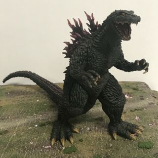 X - Plus Toho Kaiju Yuji Sakai Godzilla Millennium 2000 8” Vinyl Koc Figure ‘99