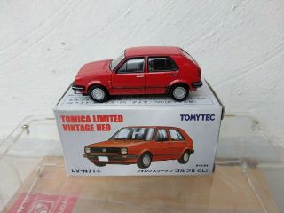 Tomica Limited Vintage Neo Volkswagen Golf Ii Cli Lv - N71a Red