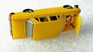 Moskvich 412 A2 Mockvitch Yellow Diecast USSR Soviet Scale 1/43 8