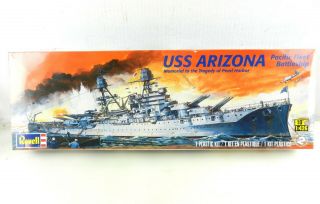 Revell 85 - 0302 Uss Arizona Battleship Kit 1:426 2011 T76