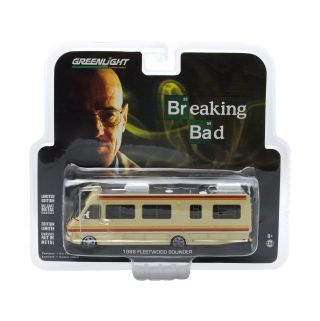 Breaking Bad - 1986 Fleetwood Bounder Rv 1:64th Scale Diecast (greenlight)