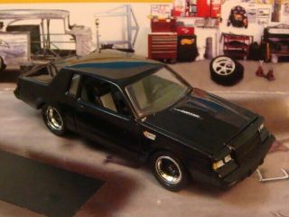 1987 87 Buick Regal Gn Grand National 3.  8 Sfi Turbo 1/64 Scale Limited Edition N