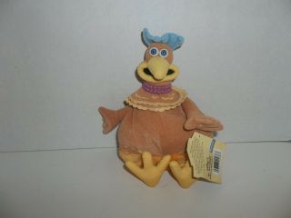 2000 Playmates Toys Chicken Run Babs Bean Bag Plush 8 " Tall