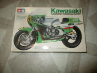 Tamiya 1/12 Kawasaki Kr500 G.  P.  Racer Model Kit No.  28