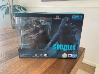 S.  H.  Monsterarts Godzilla 2019