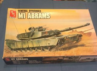 M1 - A1 Abrams Tank Amt Ertl Model Kit 8675 1:35 Scale 1989 General Dynamics