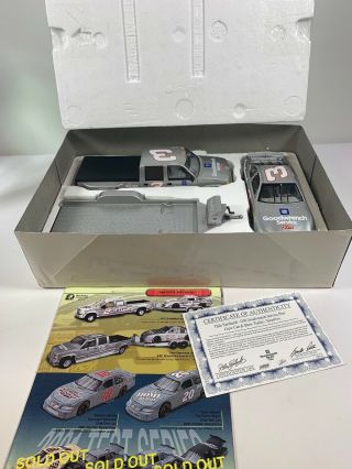 Dale Earnhardt Silver 3 1:24 Scale Crew Cab Car & Show Trailer Goodwrench