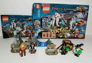 Lego Pirates Of The Caribbean Set 4181 Isla De La Muerta,  Complete W Box,  Figs