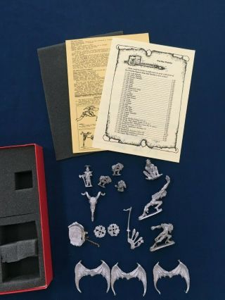 Ral Partha The Black Prince ' s Chariot of Fear Miniature in Open Box 3