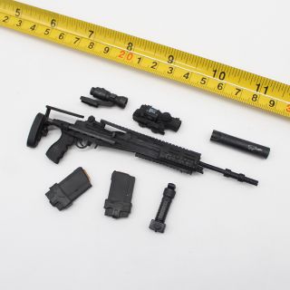 B21 - 04 1/6th Scale Action Figure - Plastic Toy