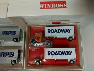 (528) Winross High Detail 1/64 Diecast Roadway Express & Rps Doubles Semi Pup