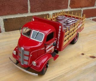 1938 Budweiser Delivery Gmc Truck Danbury 1:24 Scale Diecast Model