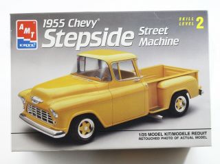 1955 Chevy Stepside Street Machine Truck Amt 1:25 Model Kit 6004 Open As - Is