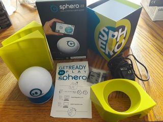 Sphero 2.  0 Robot Smart Toy Game System Complete Set With Charger Ramps