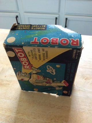 Golden Robot 1950’s.  Cond / Box 9