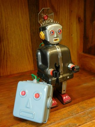 NOMURA RADAR ROBOT - 1956, 10
