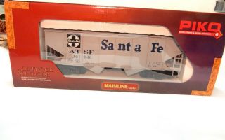 Piko G Scale Santa - Fe Covered Hopper Car Wth Box - Item 38835 - -