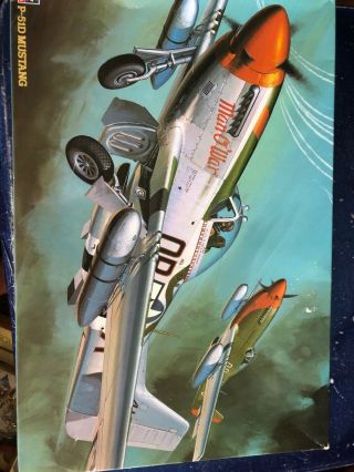 Hasegawa 1/32 Scale P - 51d Mustang