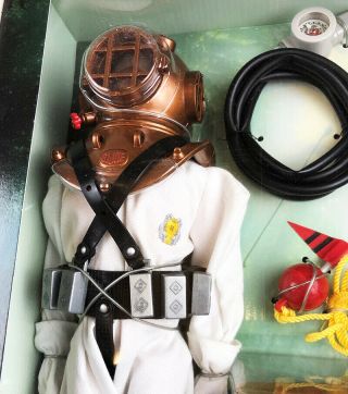 Hasbro US Navy MkV Deep Sea Diver Action Figure Diving Helmet Suit BNIB GI Joe 3