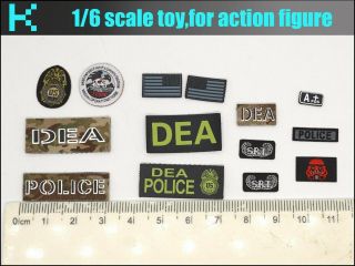 Y04 - 26 1/6 Scale Damtoys 78063 Dea Srt Agent Badge Set