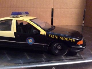 FLORIDA HIGHWAY PATROL STATE TROOPER 1/24 Chevy Caprice loose paint 6