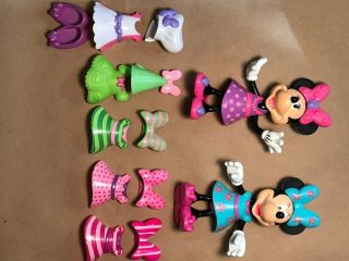 Disney Minnie Mouse - Dress Up Doll - Snap On Clothes,  2 Dolls,  7 Outfits