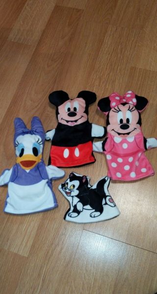 Disney Minnie Mouse Tell Me A Story Hand Puppets Mickey Minnie Daisy Duck Figaro